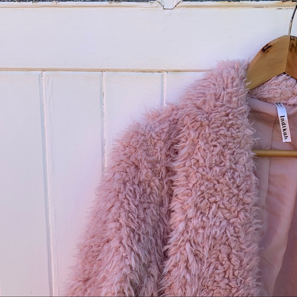 Indikah pink teddy jacket size 8 - Picture 2 of 7